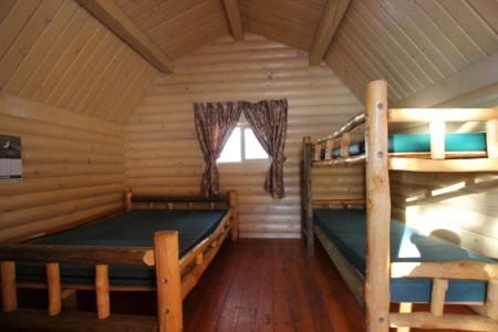 Revelstoke Campgrounds & Cabins Villa Exterior foto